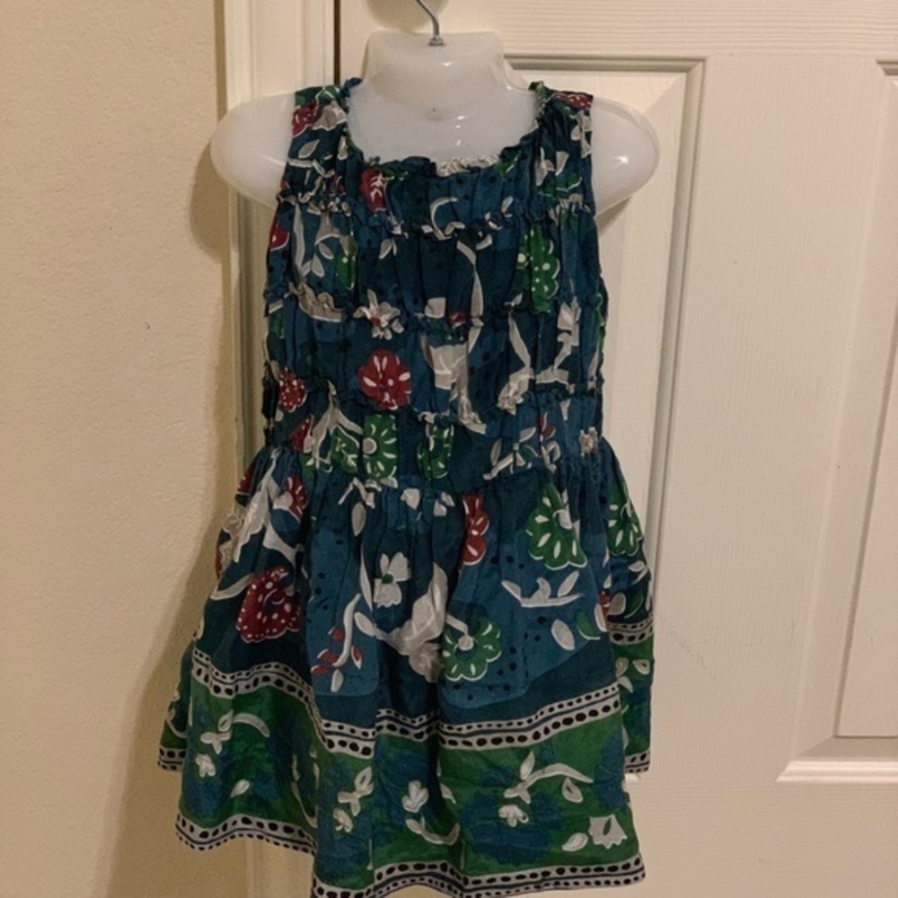 Burberry toddler girl beautiful silk dress size 5Y